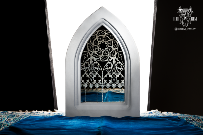 Picture of Antique Gothic mirror