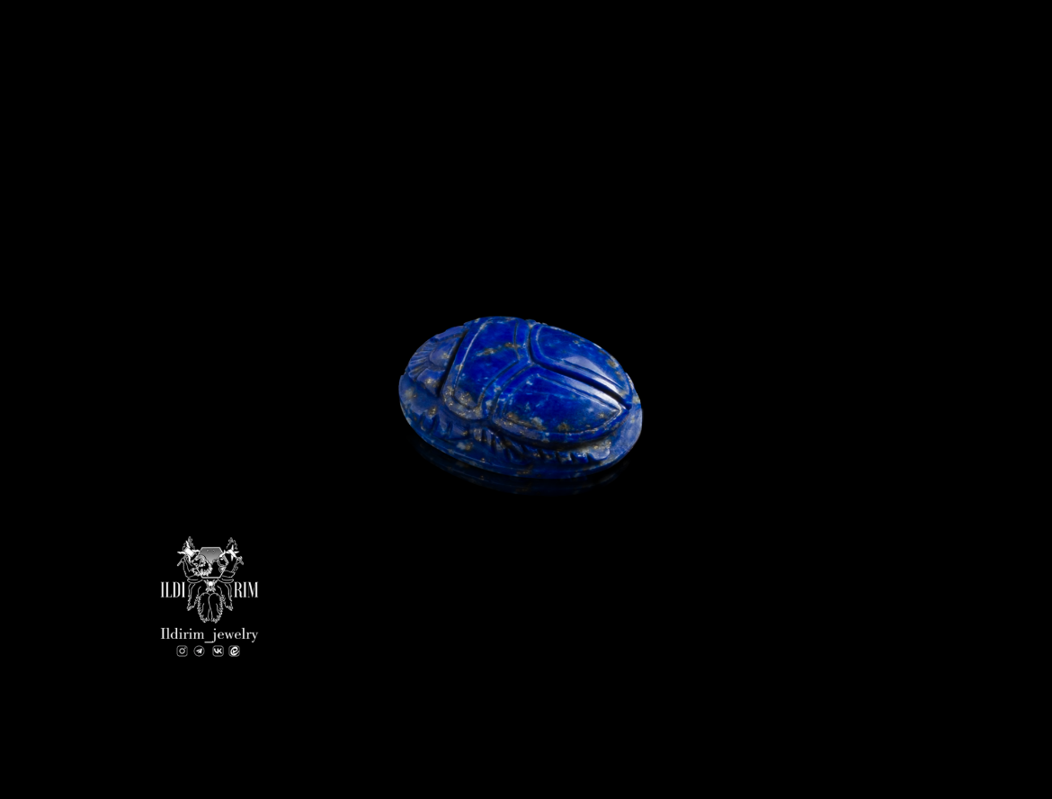 Picture of engraved lapis lazuli scarab gemstone