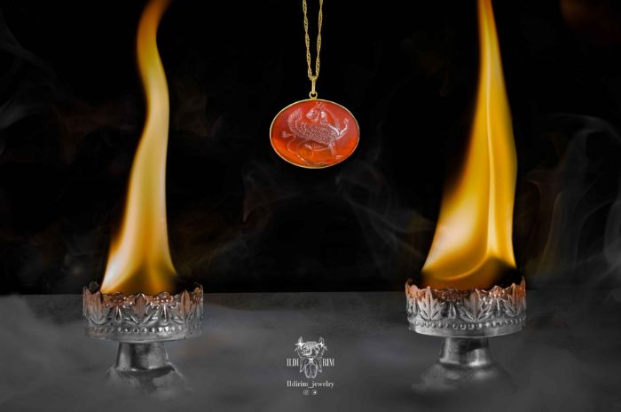 Picture of Persian Griffin Necklace